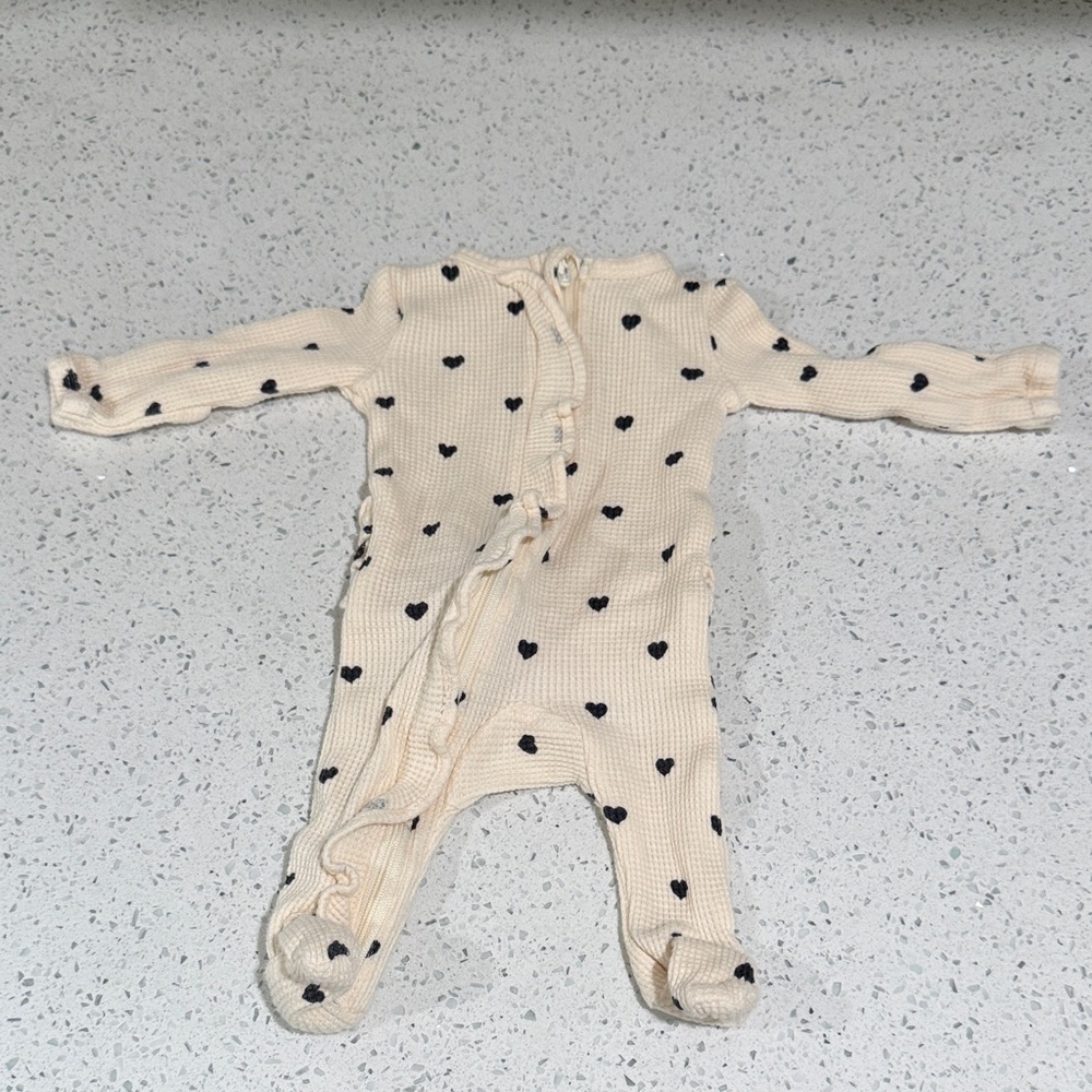 Spearmint Love Cream Heart-Patterned Footie for Kids